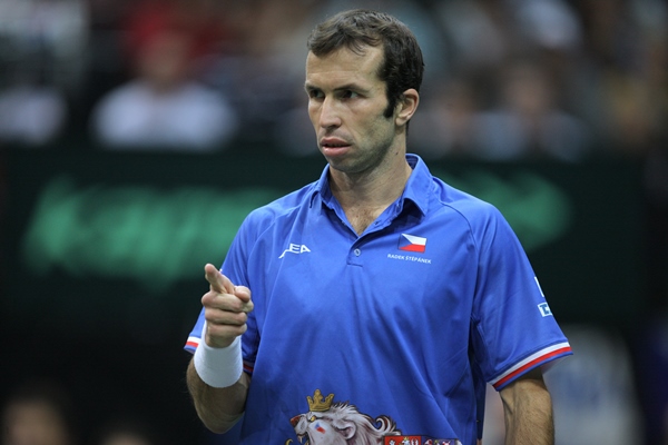 Tenista Radek Štěpánek v první dvouhře na okruhu ATP po čtvrtroční pauze neuspěl.