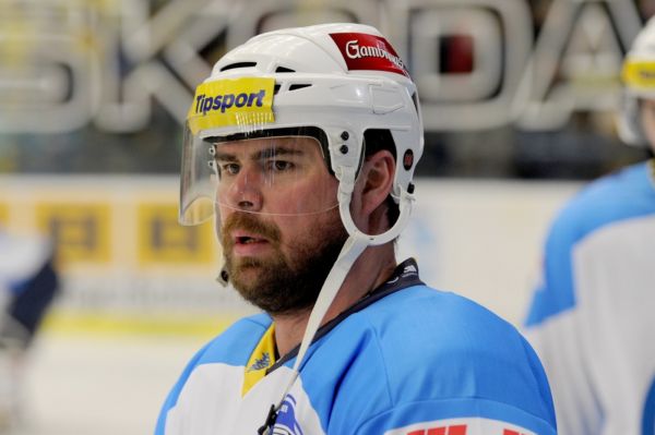 Obránce Jaroslav Špaček se po roce vrátil na led a pomohl Plzni k výhře nad Zlínem.