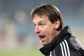 Trenér Příbrami František Straka.