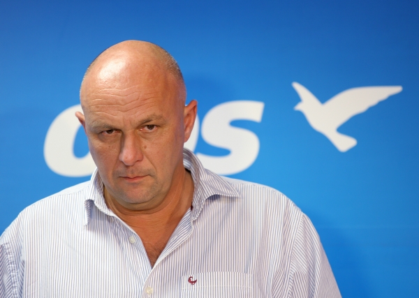 Tomáš Julínek.