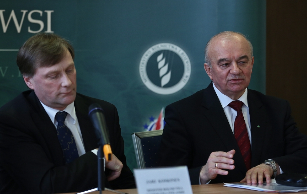 Polský ministr Stanislaw Kalemba. Polský ministr Stanislaw Kalemba.