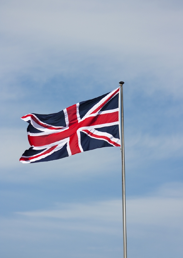 Velké Británii se zhoršil výhled ekonomiky a veřejných financí. Velké Británii se zhoršil výhled ekonomiky a veřejných financí.