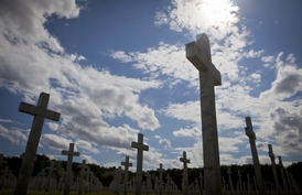 Hřbitov veteránů ve Vukovaru.