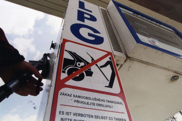 Mezi alternativními palivy zatím vede pohon na LPG (ilustrační foto).