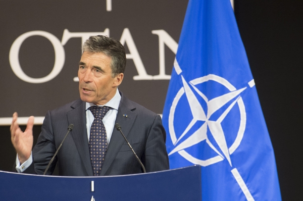 Generální tajemník NATO. Dveře intervence do Sýrie se pomaloučku otevírají.