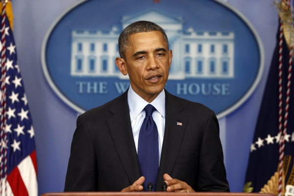 Baracku Obamovi někdo poslal dopis s jedovatým ricinem. Baracku Obamovi někdo poslal dopis s jedovatým ricinem.
