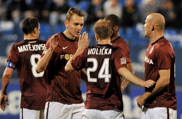 Sparta narazí v předehrávce na Duklu Jihlava. Sparta narazí v předehrávce na Duklu Jihlava.