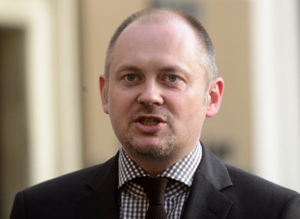 Místopředseda ČSSD Michal Hašek není spokojen se složením stínové vlády. Místopředseda ČSSD Michal Hašek není spokojen se složením stínové vlády.