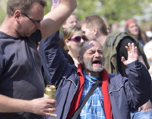 Momentka z protestu proti vládě na Václavském náměstí.