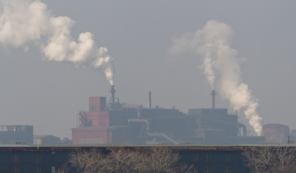 Ocelárna Evraz obnoví provoz od 1. května. Ocelárna Evraz obnoví provoz od 1. května.
