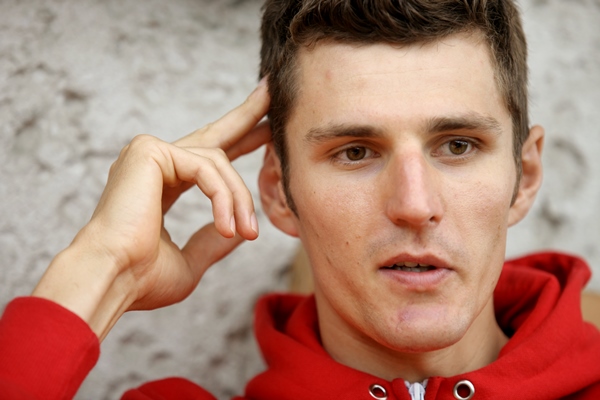Olympijský vítěz Jaroslav Kulhavý. Olympijský vítěz Jaroslav Kulhavý.