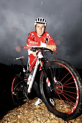 Biker Jaroslav Kulhavý.