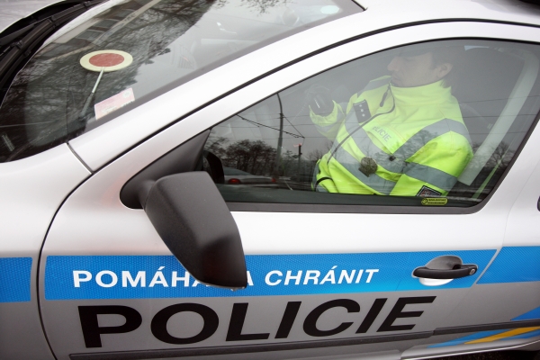 Policie při honičce uzavřela dálnici D1 (ilustrační foto). Policie při honičce uzavřela dálnici D1 (ilustrační foto).