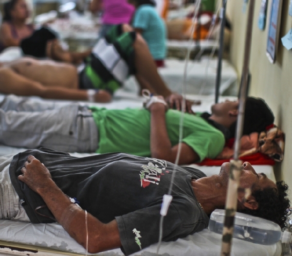 Nebezpečná horečka dengue zachvátila Paraguay.