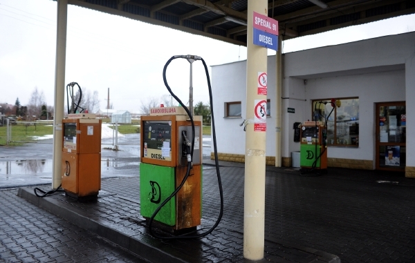 Loni ČOI odebrala a zkontrolovala 3172 vzorků pohonných hmot, z nichž nevyhovělo jakostním požadavkům příslušných norem 98.