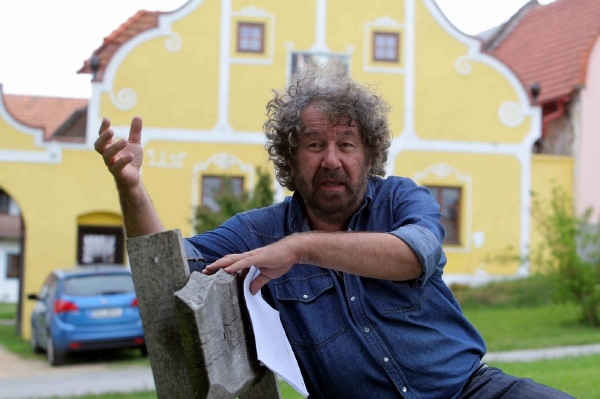 Troška si za Babovřesky vydělal zhruba milion.