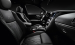 Infiniti FX v černé a bílé
