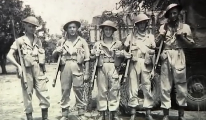 Více než 4500 irských vojáků se v roce 1941 přidalo k britské armádě.