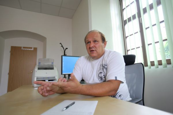 Poslanec Stanislav Huml zaměstnal dceru jako svou asistentku.