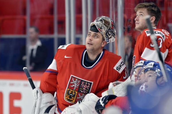 Ondřej Pavelec předvedl proti Slovinsku skvělý výkon.