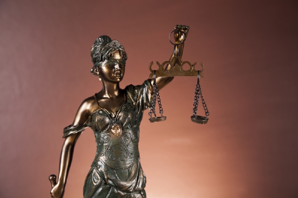Americký soud uložil v pátek čtyřnásobný trest doživotního vězení Hysenu Sherifimu. Americký soud uložil v pátek čtyřnásobný trest doživotního vězení Hysenu Sherifimu.