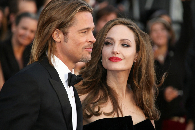Angelina Jolie a její manžel, herec Brad Pitt.