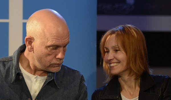 John Malkovich s litevskou herečkou Ingeborgou Dapkunaitéovou.