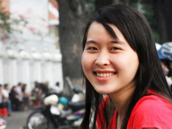 Jednadvacetiletá vysokoškolačka Nguyen Phuong Uyen. Jednadvacetiletá vysokoškolačka Nguyen Phuong Uyen.