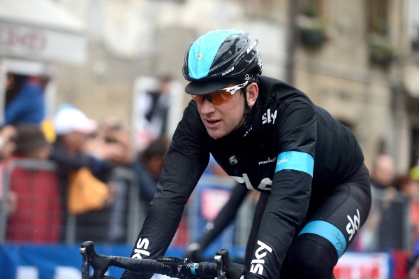 Britský cyklista Bradley Wiggins na Giru končí.