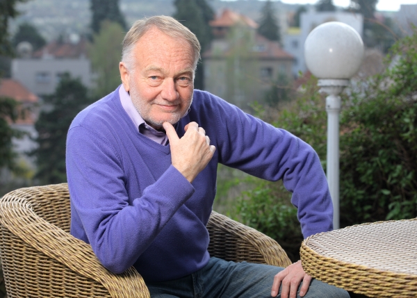 Herec Luděk Sobota.