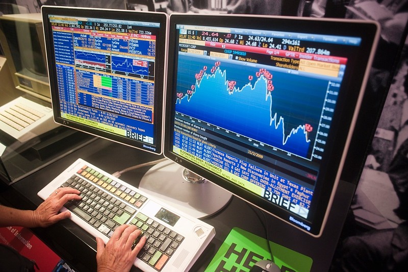 Bloomberg.