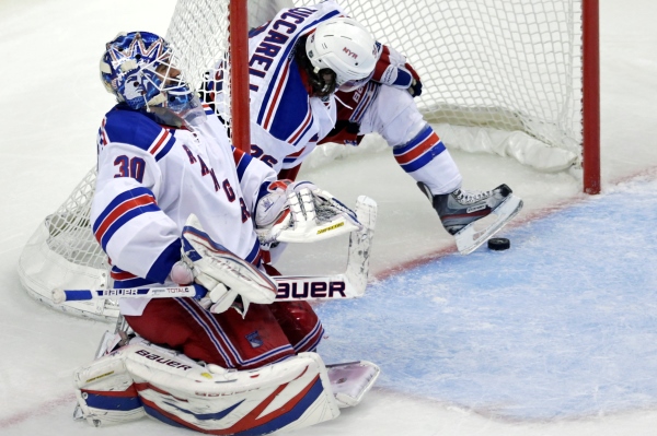 Henrik Lundqvist se snažil seč mohl, na výhru Rangers to však nestačilo.