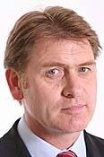 Eric Joyce to onehdy s alkoholem přepískl.