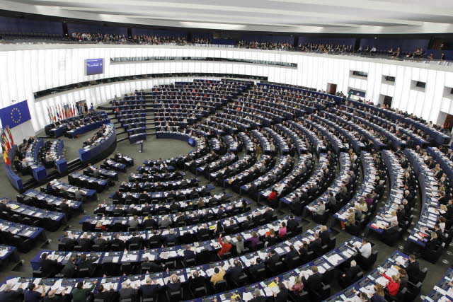 Evropský parlament doporučil členským státům Evropské unie, aby se nezabývaly tzv. Klausovou výjimkou.