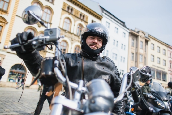 Motorkáři se právním postihům zřejmě vyhnou (ilustrační foto).