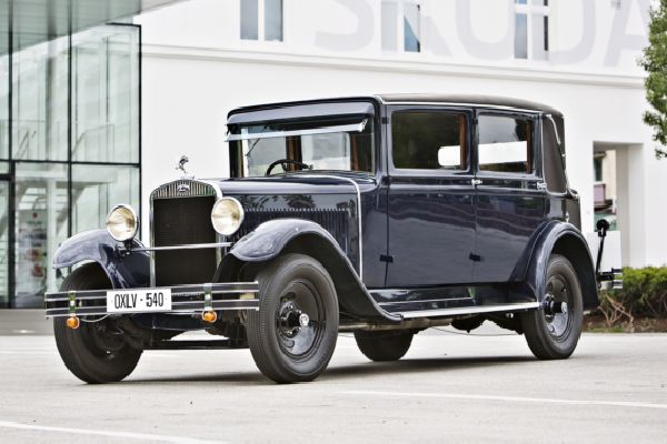 Elegantní Škoda 645 z roku 1932.