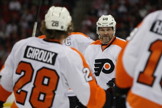 Jágr s knírkem v dresu Philadelphie.