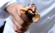 Třídenní gastronomický Prague Food Festival začal 24. května v Praze. Diváci také uvidí, jak ugrilovat perličku.