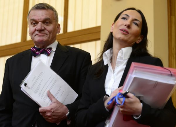 Bohuslav Svoboda a jeho spojenkyně Aleksandra Udženija.