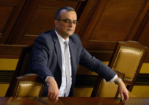 "Specialitou" ministerstva spravedlnosti podle ministra financí Kalouska je, že při jeho snahách o transformaci čehokoliv bývá výsledný stav daleko dražší.