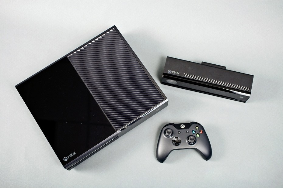 Oficiální obrázek konzole Xbox One od Microsoftu. Oficiální obrázek konzole Xbox One od Microsoftu.