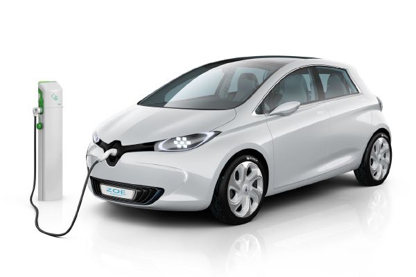 Na německém trhu se pokusí uspět elektromobil Renault Zoe. Na německém trhu se pokusí uspět elektromobil Renault Zoe.