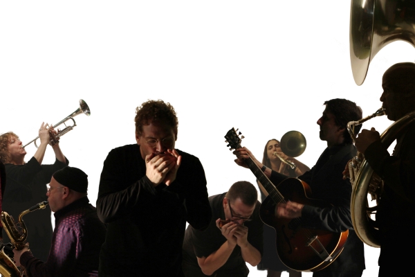 Hlavní hvězdou letošního ročníku bude americká formace Hazmat Modine. Hlavní hvězdou letošního ročníku bude americká formace Hazmat Modine.
