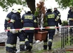 Hasiči připravují 2. června stavbu protipovodňových ochran na pražské Kampě. Hasiči připravují 2. června stavbu protipovodňových ochran na pražské Kampě.