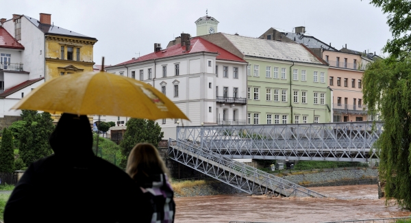Nemůžete-li se kvůli povodním dostat do práce, můžete si vzít volno (ilustrační foto).