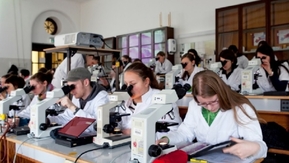 Ženy začínají na Lipské univerzitě pomalu převládat.