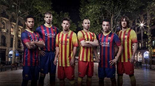 Barcelona zvolila opět proužky.