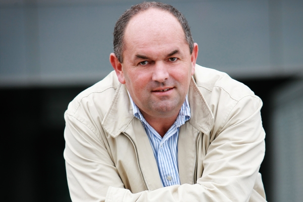 Předseda FAČR Miroslav Pelta bude o znovuzvolení do funkce usilovat v sobotu. Předseda FAČR Miroslav Pelta bude o znovuzvolení do funkce usilovat v sobotu.
