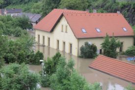 Zatopené Lahovice a Zbraslav.