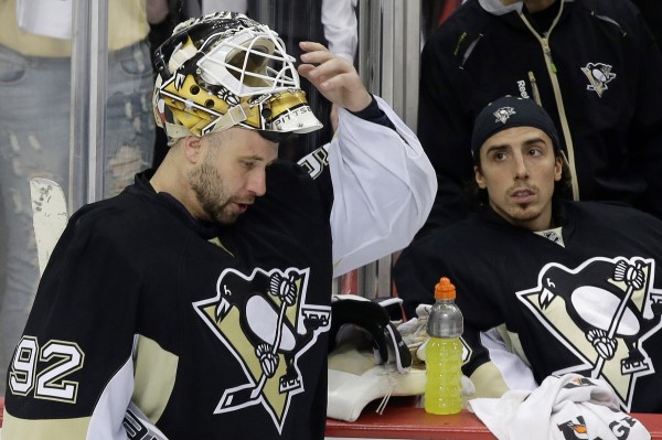 Brankářská dvojice Pittsburghu Vokoun(vlevo) a Fleury. Brankářská dvojice Pittsburghu Vokoun(vlevo) a Fleury.
